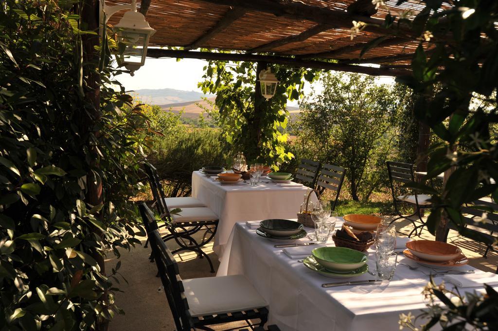 L'Olmo Bed and Breakfast Monticchiello Εξωτερικό φωτογραφία